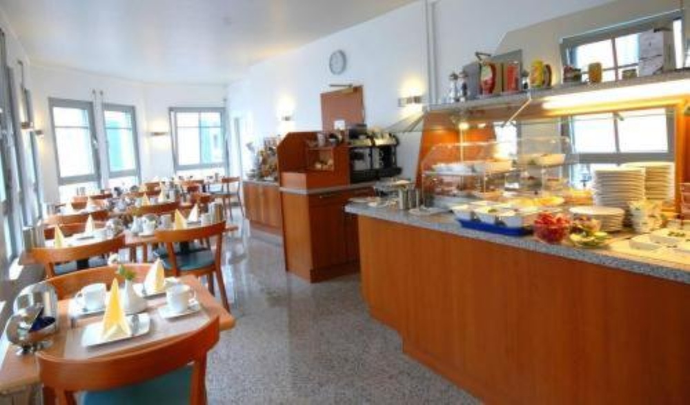 ALFA Hotel - Superior Image 11